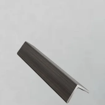 L-образный стальной профиль